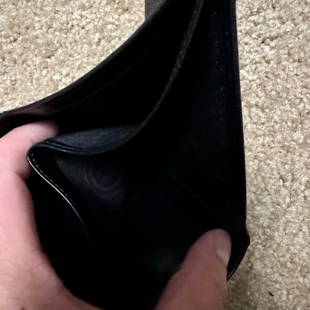 Gucci GG biffold wallet - Picture 5 of 7